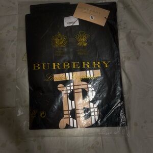 Burberry Black and Gold Short Sleeve Tee